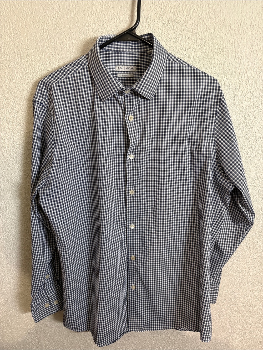 Haggar Men's Navy & White Gingham Button-Up Shirt